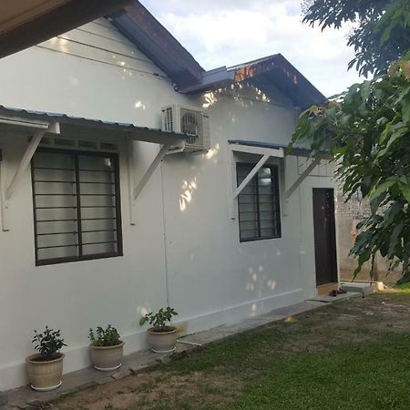 טנג'ונג מלים Homestay / Roomstay Muslim Budget Tanjung Malim מראה חיצוני תמונה